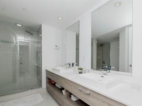 1300 S Miami Ave 2210, Miami FL 33130