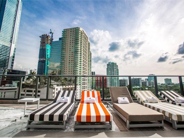 1300 S Miami Ave 2210, Miami FL 33130