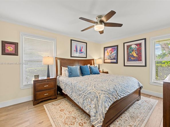 985 Spoonbill Cir, Weston FL 33326