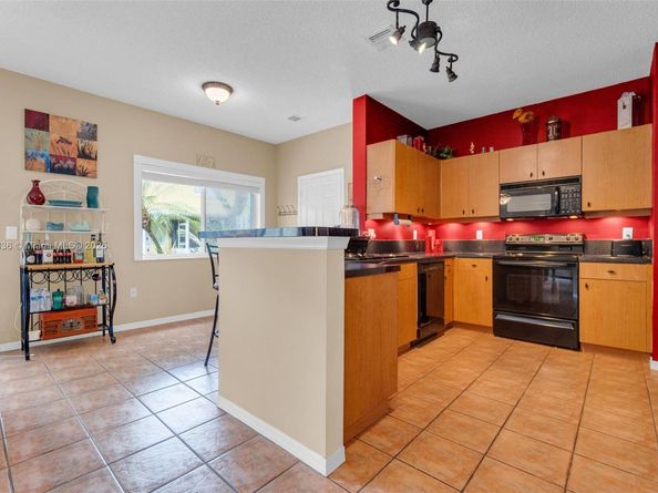 1845 SW 102nd Way 1845, Miramar FL 33025