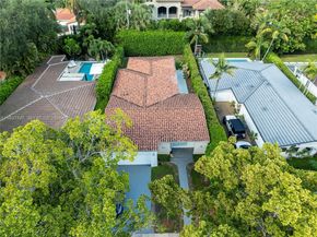 829 Malaga Ave, Coral Gables FL 33134