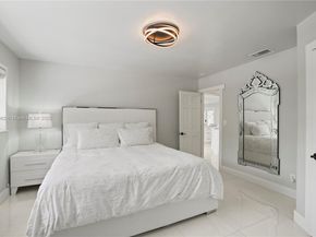 5613 Madison St, Hollywood FL 33023
