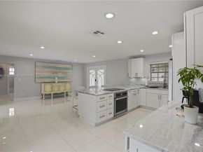 5613 Madison St, Hollywood FL 33023