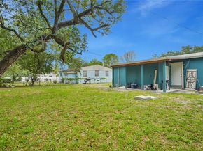 2113 NW 93rd St, Miami FL 33147