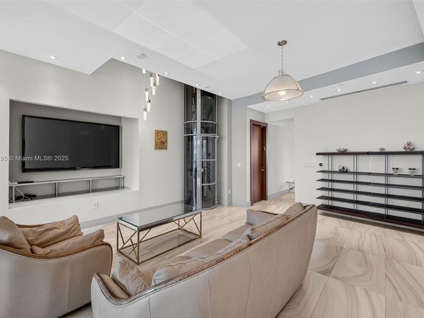 18201 Collins Ave TS2 & TS3, Sunny Isles Beach FL 33160