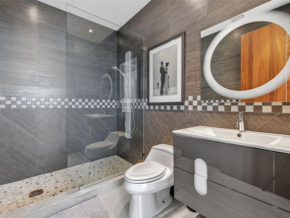 18201 Collins Ave TS2 & TS3, Sunny Isles Beach FL 33160