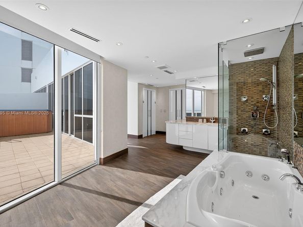 18201 Collins Ave TS2 & TS3, Sunny Isles Beach FL 33160