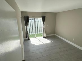 250 NW 107th Ave 202, Miami FL 33172