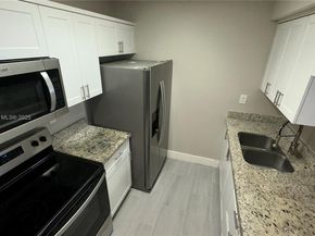 250 NW 107th Ave 202, Miami FL 33172