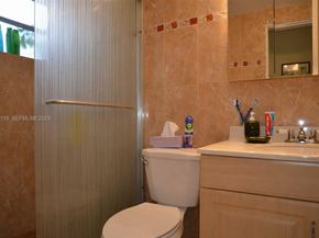 17090 NE 14th Ave 107, Miami FL 33162