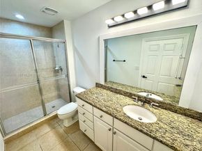 3001 NE 185th St 213, Aventura FL 33180