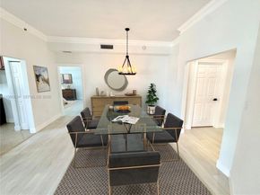 3001 NE 185th St 213, Aventura FL 33180