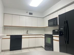 3530 Mystic Pointe Dr 1711, Aventura FL 33180