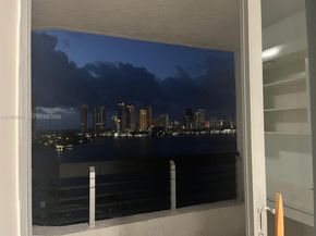 3530 Mystic Pointe Dr 1711, Aventura FL 33180