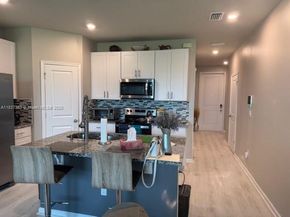 6349 Topsail Dr, West Palm Beach FL 33413