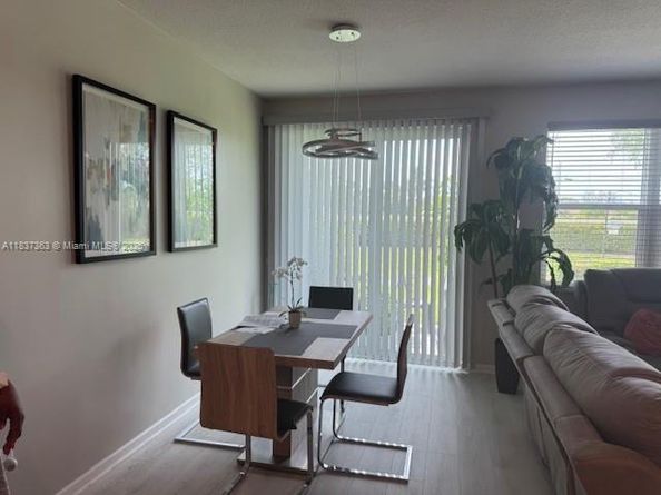 6349 Topsail Dr, West Palm Beach FL 33413