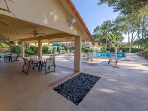 10037 SW 77th Ct, Miami FL 33156
