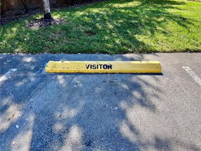 10037 SW 77th Ct, Miami FL 33156