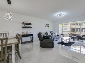 4701 NW 34th St 502, Lauderdale Lakes FL 33319