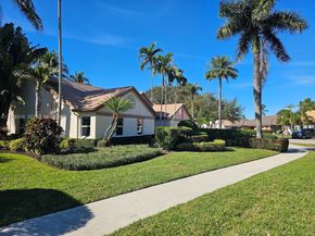 3070 Perriwinkle Cir, Davie FL 33328
