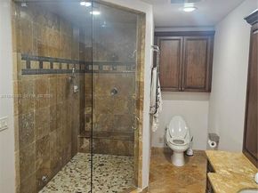 3070 Perriwinkle Cir, Davie FL 33328