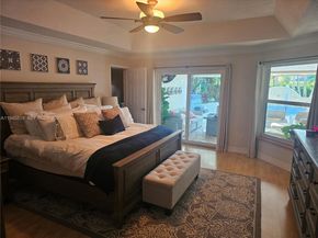 3070 Perriwinkle Cir, Davie FL 33328