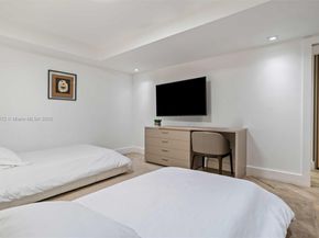 2301 Collins Ave 1432, Miami Beach FL 33139