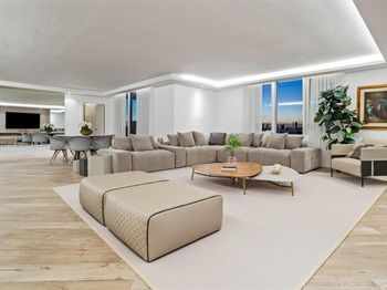 2301 Collins Ave