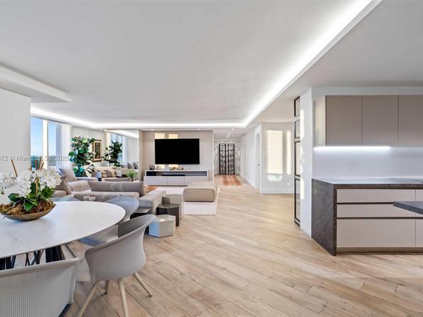 2301 Collins Ave 1432, Miami Beach FL 33139