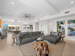 350 Desoto St, Hollywood FL 33019