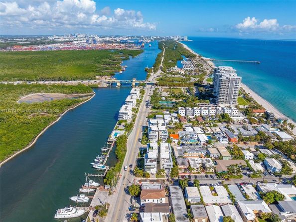 350 Desoto St, Hollywood FL 33019