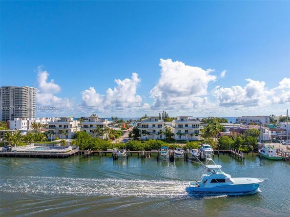 350 Desoto St, Hollywood FL 33019