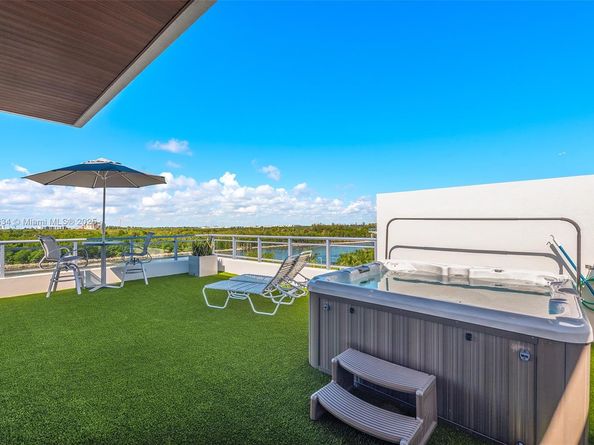350 Desoto St, Hollywood FL 33019