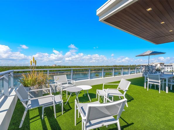 350 Desoto St, Hollywood FL 33019