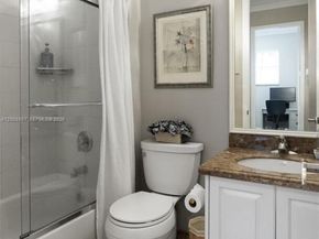 12300 NW 77th Mnr, Parkland FL 33076