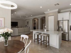 12300 NW 77th Mnr, Parkland FL 33076