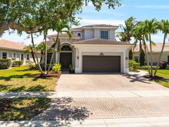 12300 NW 77th Mnr, Parkland FL 33076