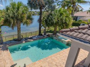 12300 NW 77th Mnr, Parkland FL 33076