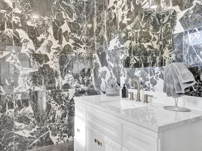 1141 N Northlake Dr, Hollywood FL 33019