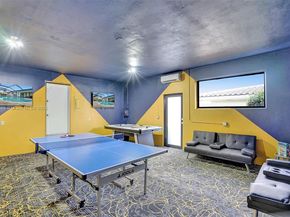 1141 N Northlake Dr, Hollywood FL 33019