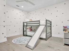 1141 N Northlake Dr, Hollywood FL 33019