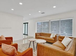 1141 N Northlake Dr, Hollywood FL 33019