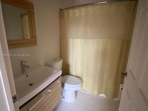 9755 NW 52nd St 110, Doral FL 33178