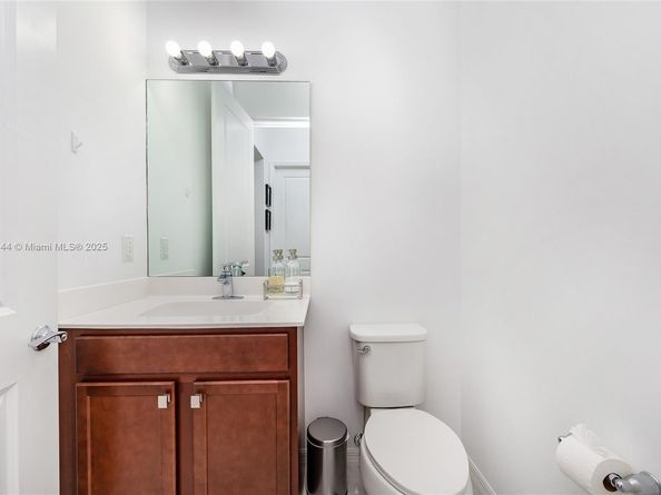 14952 SW 177th Ter, Miami FL 33187