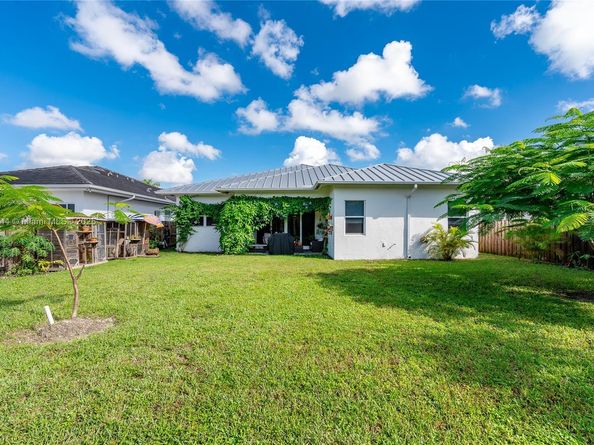 14952 SW 177th Ter, Miami FL 33187
