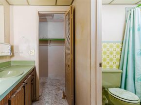 6723 SW 13th Ter, Miami FL 33144