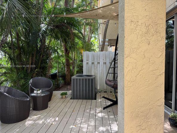 3441 NE 210th Terrace, Aventura FL 33180