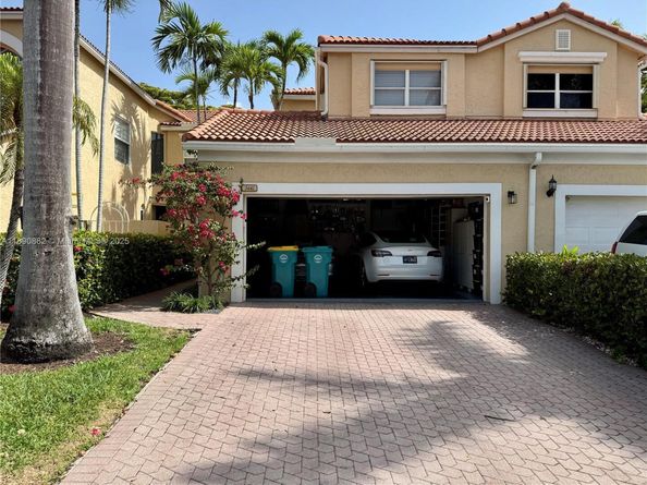 3441 NE 210th Terrace, Aventura FL 33180