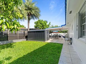 7322 SW 134th Pl, Miami FL 33183