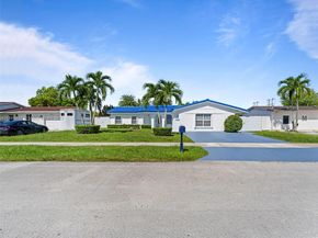 7322 SW 134th Pl, Miami FL 33183